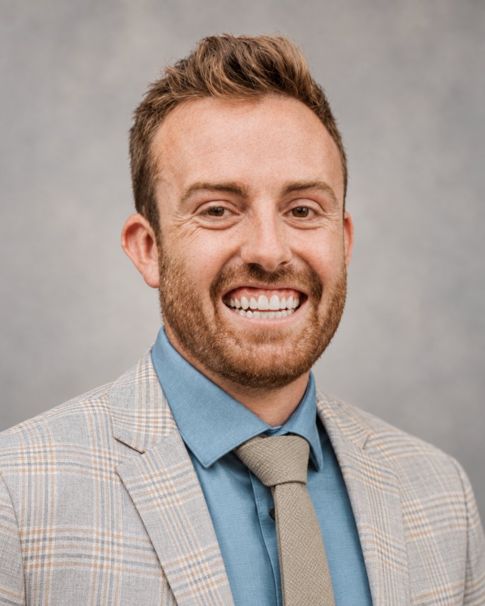 Alex Lawrence, financial advisor